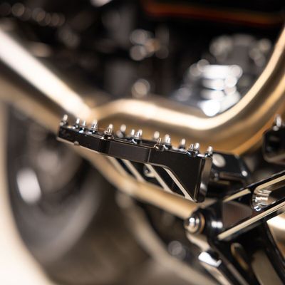 Fotplattor Thrashin Supply Aggressor Mini Rear H-D 72-upp svart