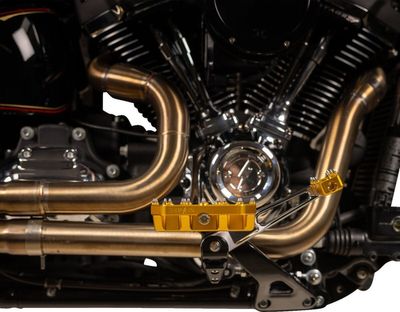 Fotplattor Thrashin Supply Aggressor Mini Rear H-D 72-upp guld