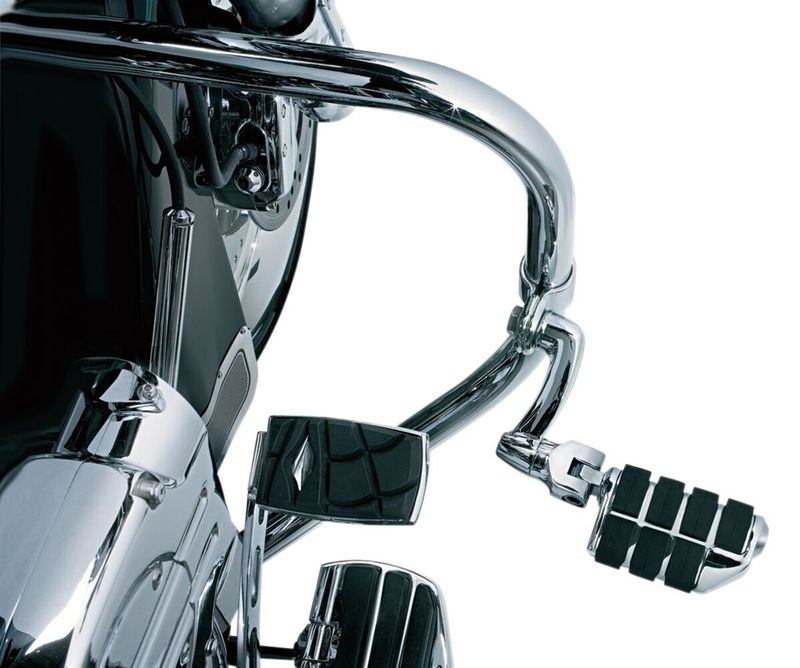 Motorvägspinnar Kuryakyn Longhorn Offset Dually Magnum snabbklammer 1-1/4" Suzuki 05-18