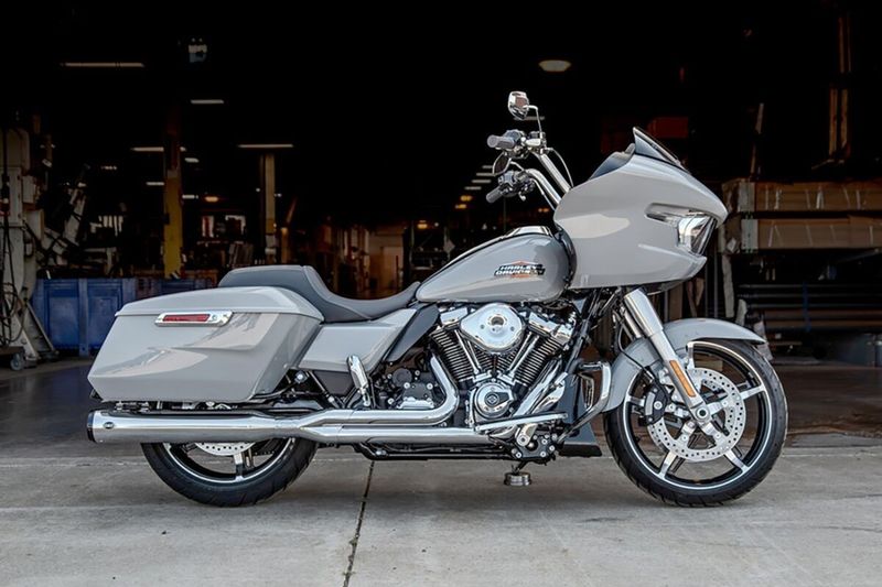 Avgassystem S&S 2 into-1 GNX 49 State Touring 17-upp krom