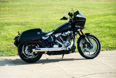 Slip-on ljuddämpare Rinehart Racing HP40 Softails 4" Softail 25-upp krom