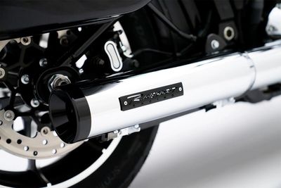 Slip-on ljuddämpare Rinehart Racing HP40 Softails 4" Softail 25-upp krom
