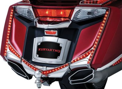 Lampa bak Kuryakyn Run-Brake LED Honda 12-17 röd/krom