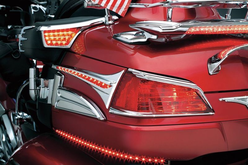 Blinkers Kuryakyn Passenger Trims LED passagerare Honda 06-16