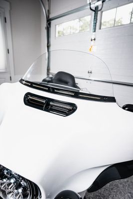 Ventilinsats blinkers Batwing-kåpa Custom Dynamics svart FLHT, FLHTK, FLHTKL, FLHTKCUL