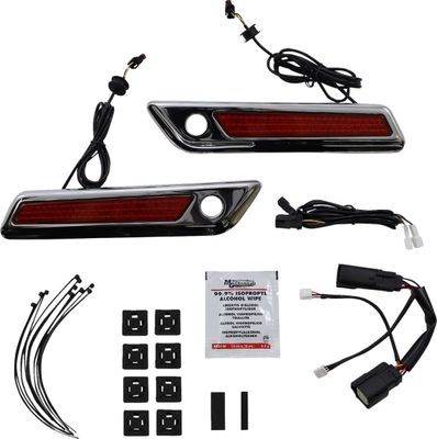 Lampa Custom Dynamics Latch Sbag Hnge LED Touring 14-upp röd/krom