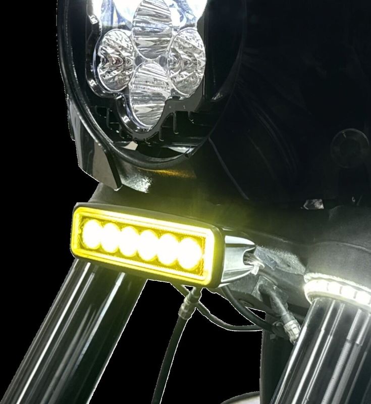 Fäste Custom Dynamics LED Softail 20-upp