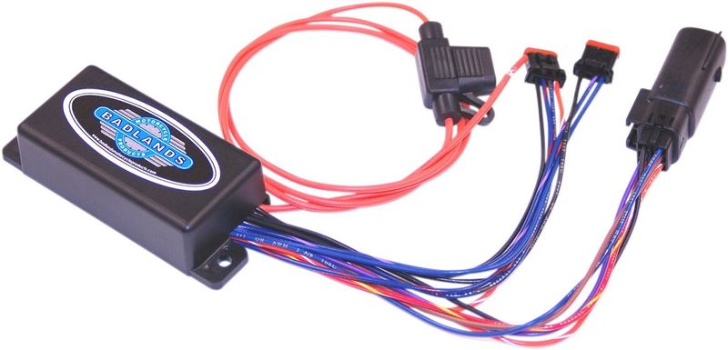 Modul bromsljus-eliminator Badlands med kablage Softail 18-upp