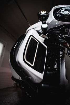 Extraljus Custom Dynamics ProBEAM LED svart H-D 79-upp