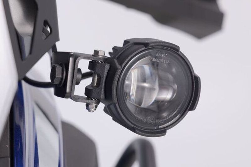 Monteringssats lampa SW-Motech Suzuki 20-upp