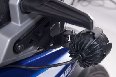 Monteringssats lampa SW-Motech Suzuki 20-upp