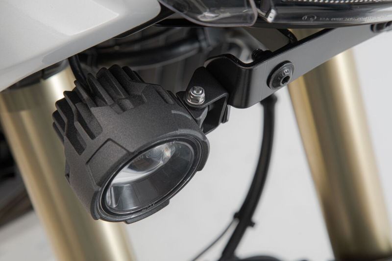 Monteringssats lampa SW-Motech Yamaha 18-24