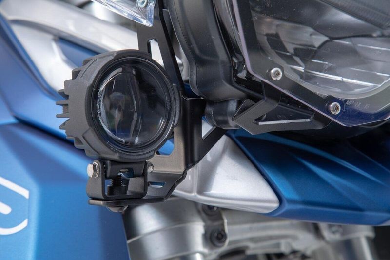 Monteringssats lampa SW-Motech Triumph 11-20