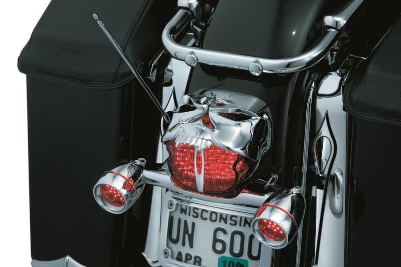 Kåpa baklykta Kuryakyn Zombie H-D 99-20