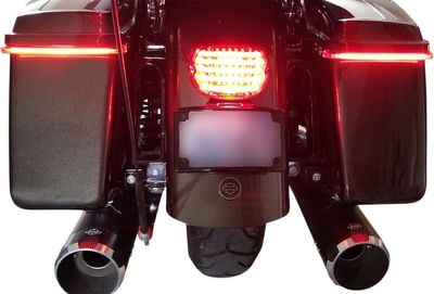 Baklykta Custom Dynamics ProBEAM Low-Profile LED H-D 88-24 röd