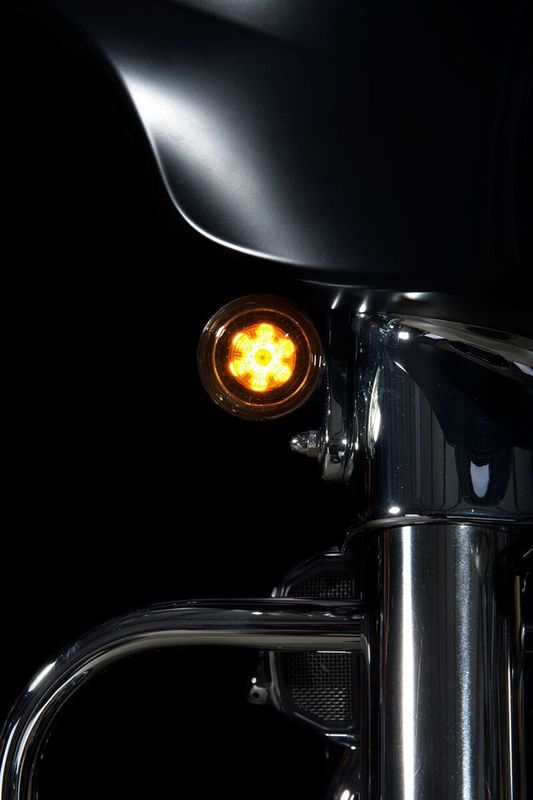 Blinkers fram Custom Dynamics ProBEAM Amber Dynamic Ringz vit H-D 85-upp