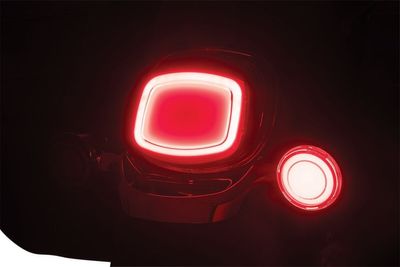 Blinkers bak Kuryakyn Tracer L E D bak H-D 00-24 röd