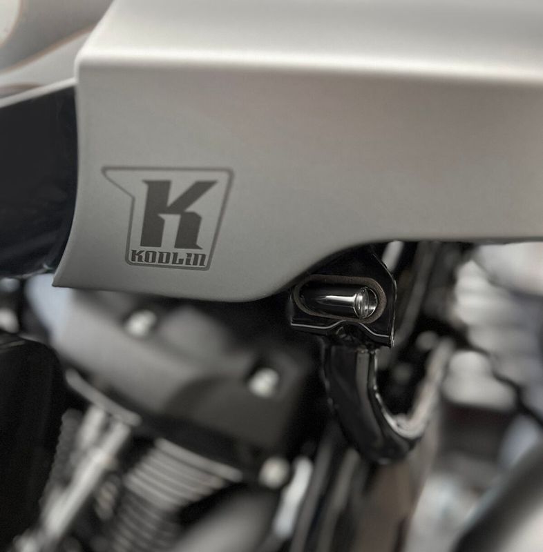 Blinkers Kodlin Neowise 2 1 Tsig slät LED svart Softail 22-upp