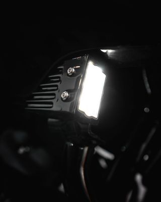 Blinkers fram Custom Dynamics Rider High-Performance LED förare fram Softail 22-upp