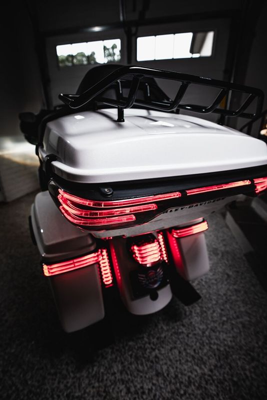 Flyttfäste nummerplåt Custom Dynamics svart Touring 14-24, Ktm 23