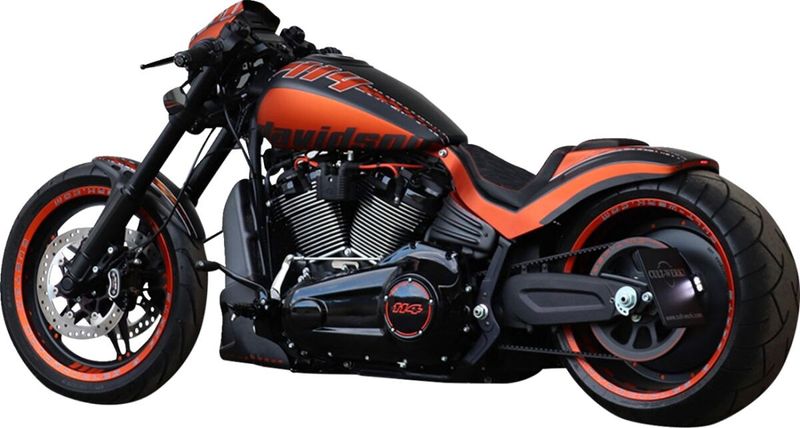 Nummerplåtshållare sidomontering Cult-Werk Italy Softail FXDR 19-20