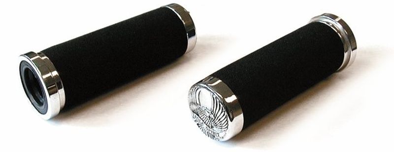 Handtag Softgrips kromade ändar och örnemblem 1" styre