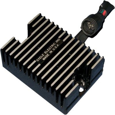 Spänningsregulator Cycle Electric svart 82-E84 XL Sportster