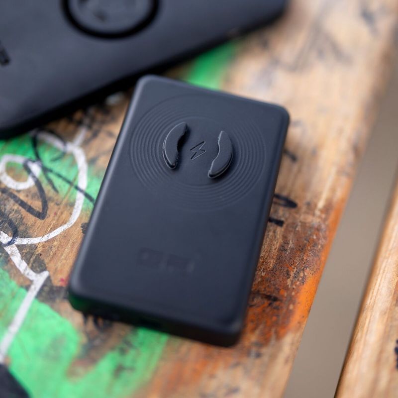 Wireless Power Bank