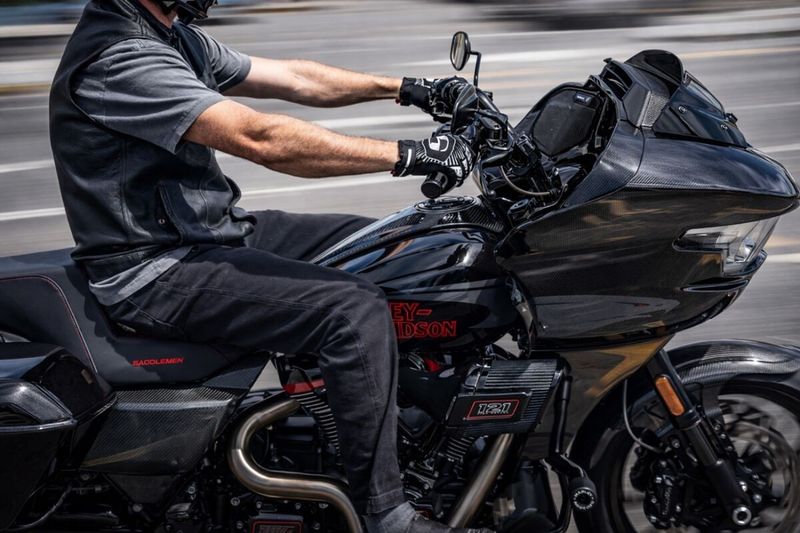 Tankpanel Saddlemen Touring 23-upp kolfiber blank