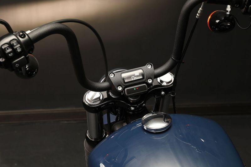 Varvräknare hastighetsmätare Koso D2 Dyna FXDB Street Bob 06-11