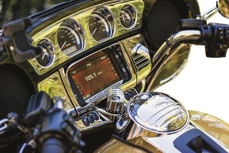 List mätare Kuryakyn Tri-Line krom Touring 14-24, Trike 14-21