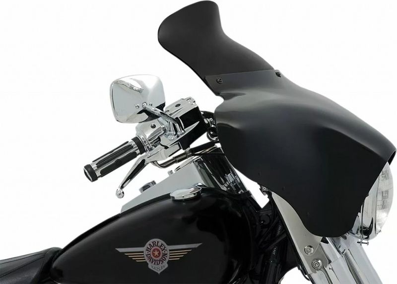 Vindruta spoiler Memphis Shades Oem-fairing Harley 9 rökfärgad