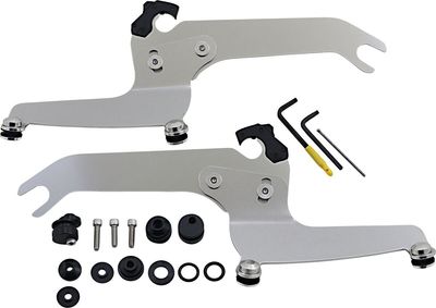Monteringssats Memphis Shades Sportshield Trigger-Lock polerad Softail 18-21