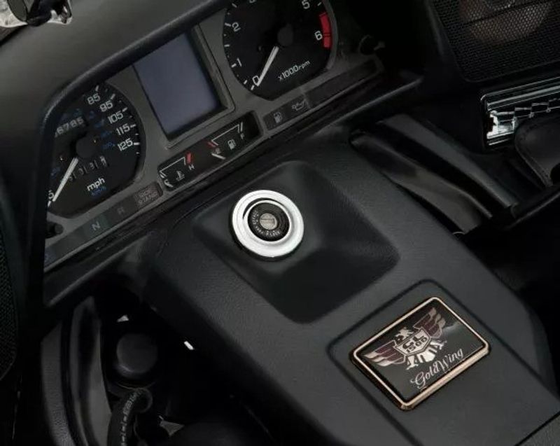 Strömbrytare Show Chrome Grommet krom Honda 88-00
