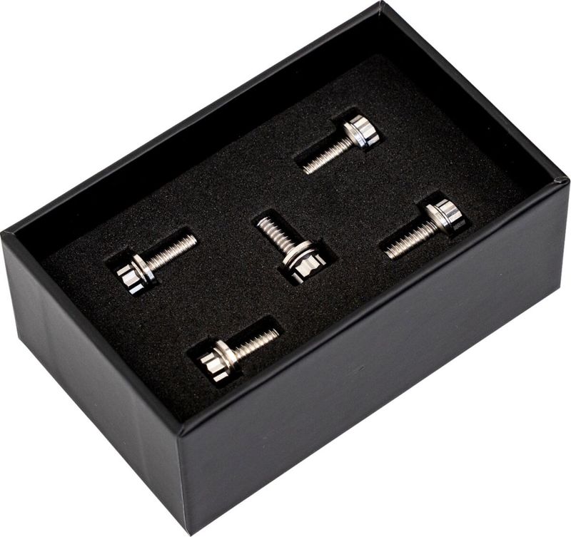 Derbylock bultar Trask Bitchin titan H-D 17-upp