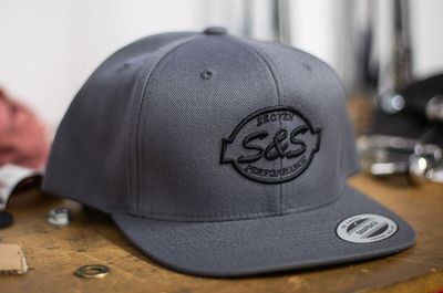 Hatt S&S grå