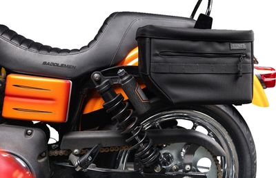 Fästen Thrashin Supply Essential Escape Sbag Dyna 99-17, Softail 18-upp