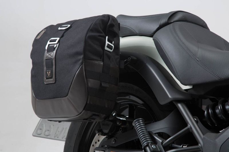 Väska SW-Motech Legend Gear LC2 Side stl L svart Kawasaki Vulcan S 15-24