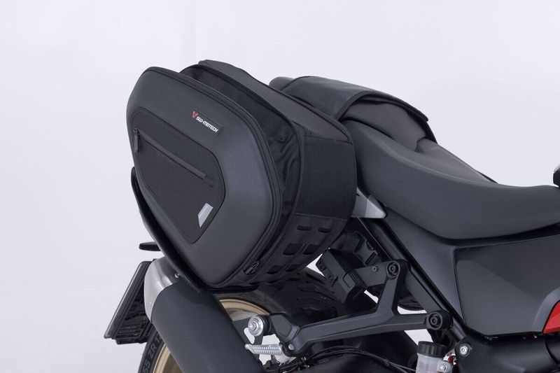 Sidoväskor SW-Motech BLAZE H EDGE Triumph TRIDENT 800 ABS 26-upp
