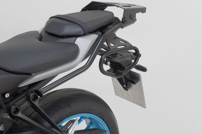Sidohållare SW-Motech SLC vänster Yamaha Y-AMT / MT-07 ABS 24-upp