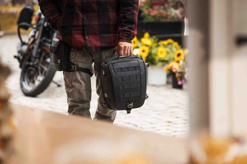 Bakväska SW-Motech Legend Gear LR3