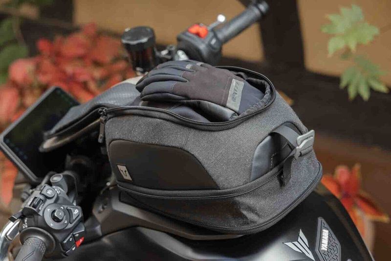 Tankväska SW-Motech Legend Gear LT4
