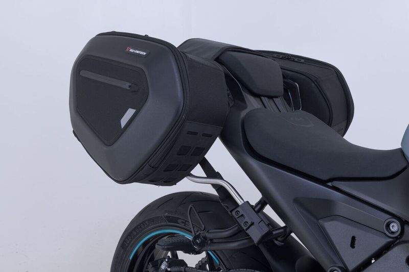 Sidoväskor SW-Motech BLAZE H EDGE Cfmoto NK 675 ABS 25-upp