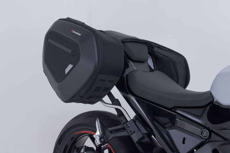 Sidoväskor SW-Motech BLAZE H EDGE Cfmoto SR-R 675 ABS 25-upp