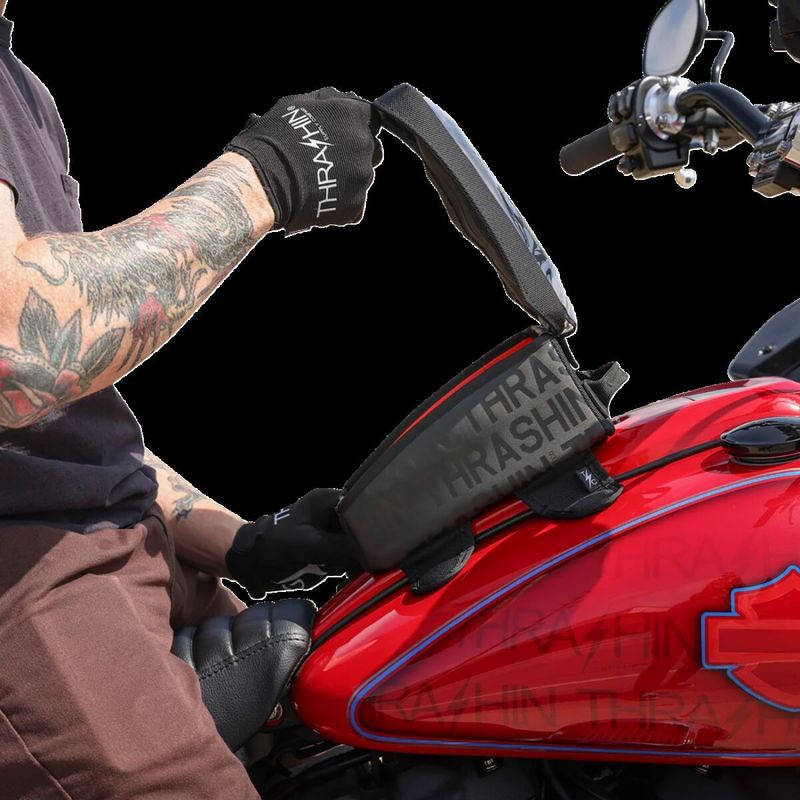 Tankväska Thrashin Supply svart