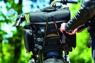 Väska Kuryakyn Momentum Vagabond