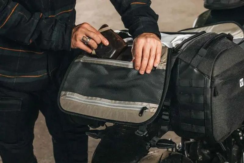 Bakväska SW-Motech Legend Gear LR5