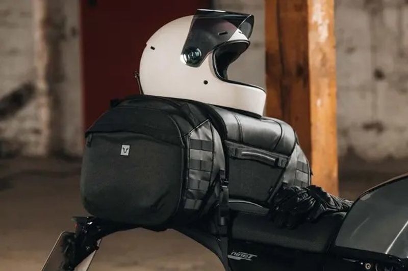 Bakväska SW-Motech Legend Gear LR5