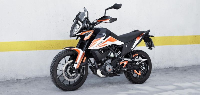 Dekalsats C-Racer vit KTM 390 Adventure