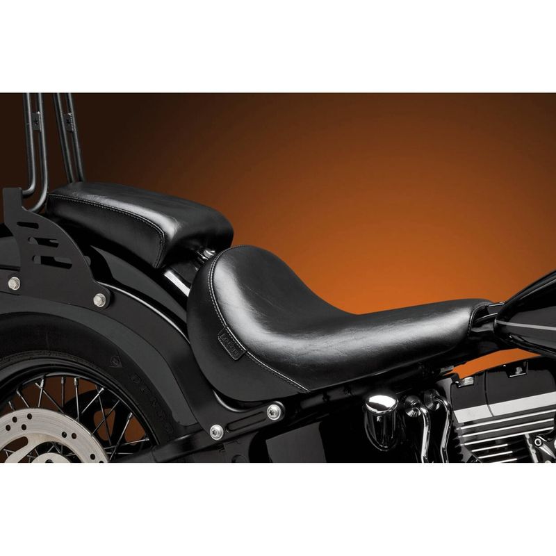 Passagerarsadel Le Pera Bare Bones slät FXS Softail Blackline 11-13